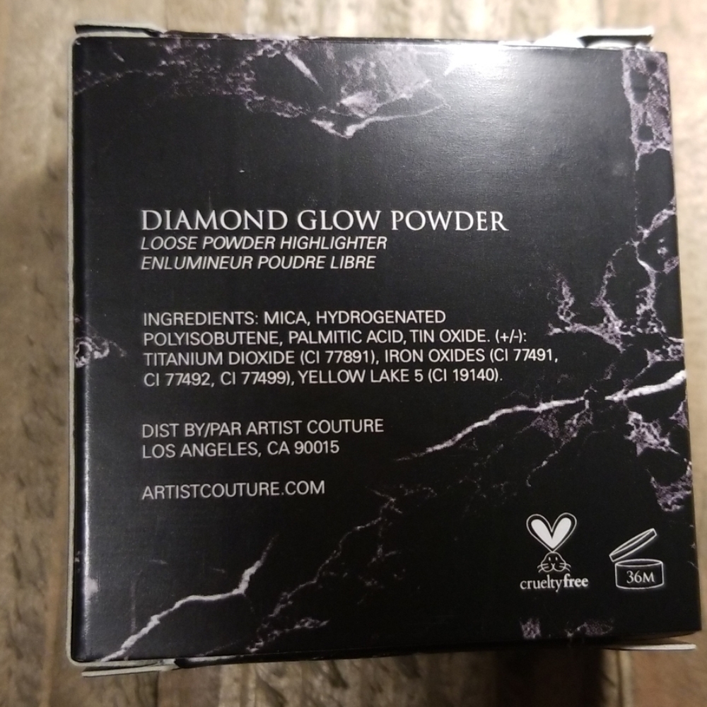 SOLD* Artist Couture highlighter - Picture 4 of 4